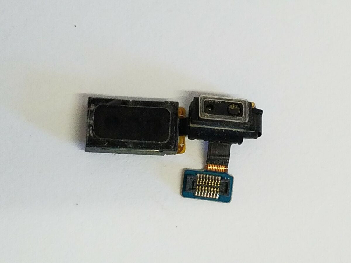 Galaxy S4 Earpiece Speaker Flex Cable Replacement