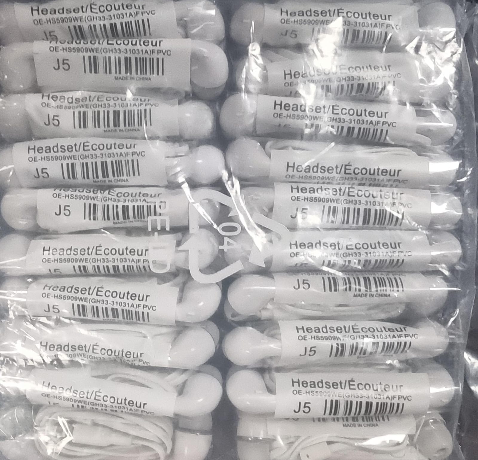 Stereo Headset with Mic for Samsung – Pack of 20 (Generic)